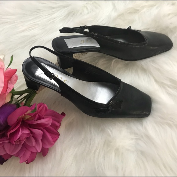 9 2 5 Black Slingback Heel - Picture 2 of 3